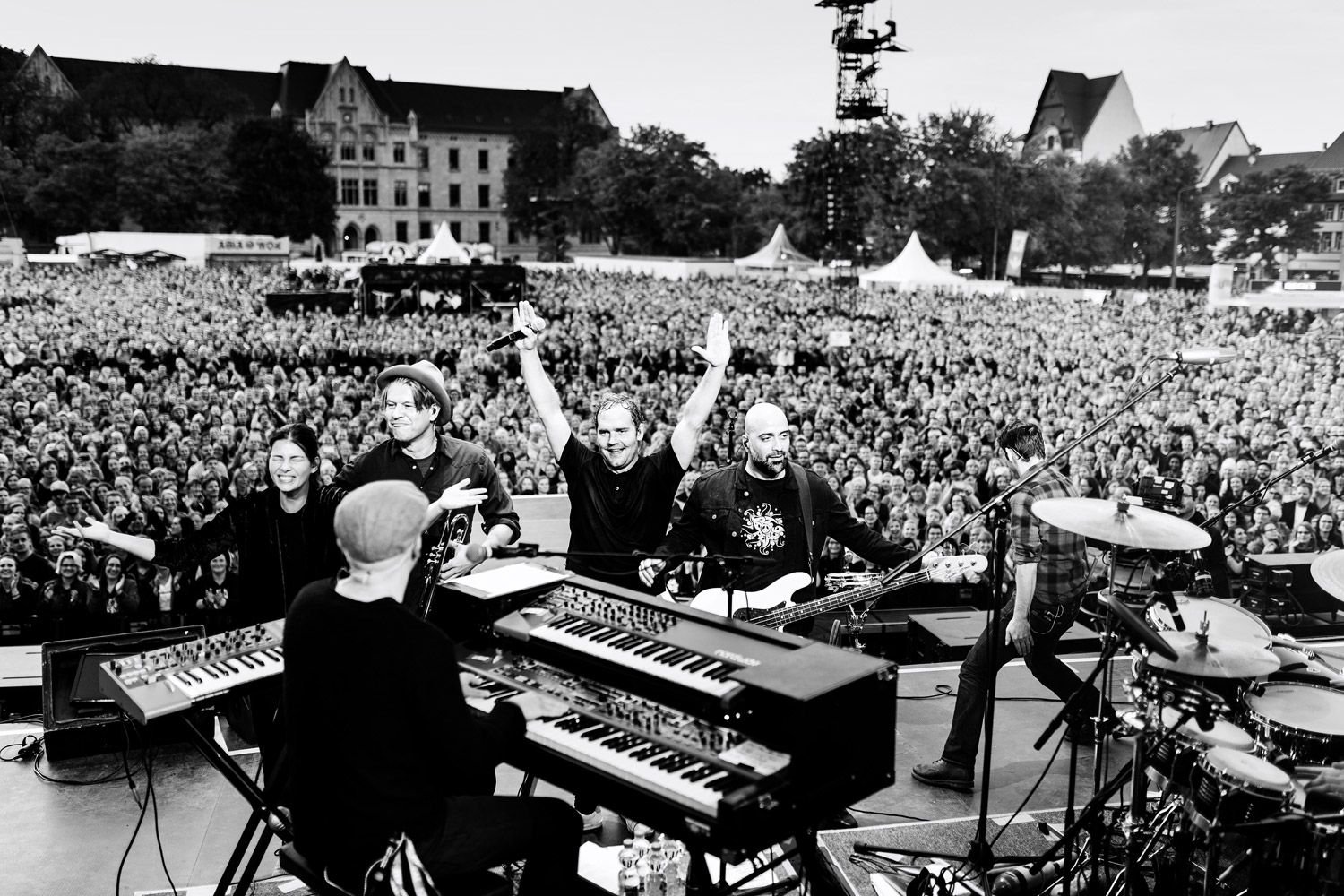 Bosse Live