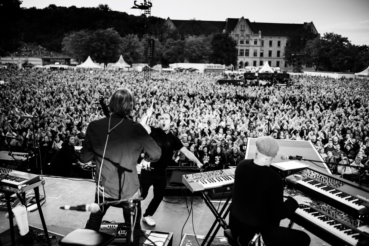 Bosse Live